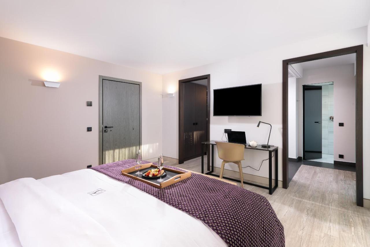 S Hotel Boutique سالونيك المظهر الخارجي الصورة A room at the hotel